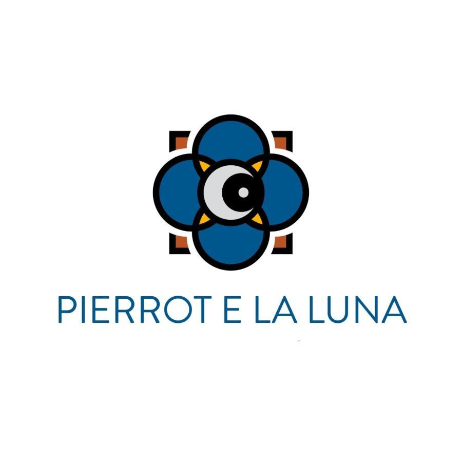 Pierrot E La Luna House Salerno Centro Exterior photo
